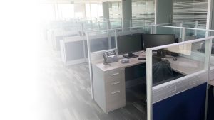 Amueblado de torres y oficinas corporativas en Qro.