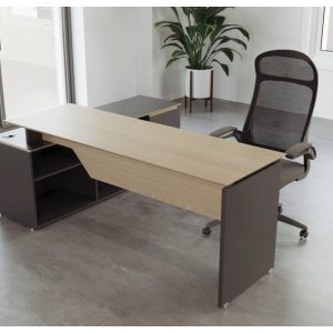 CONJUNTO G84 SOBRE CREDENZA