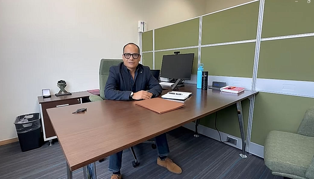 Testimonio de cliente satisfecho con proyecto de corporativo de muebles